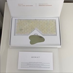 MONAT Limited Edition Jade Eye Mask & Gua Sha